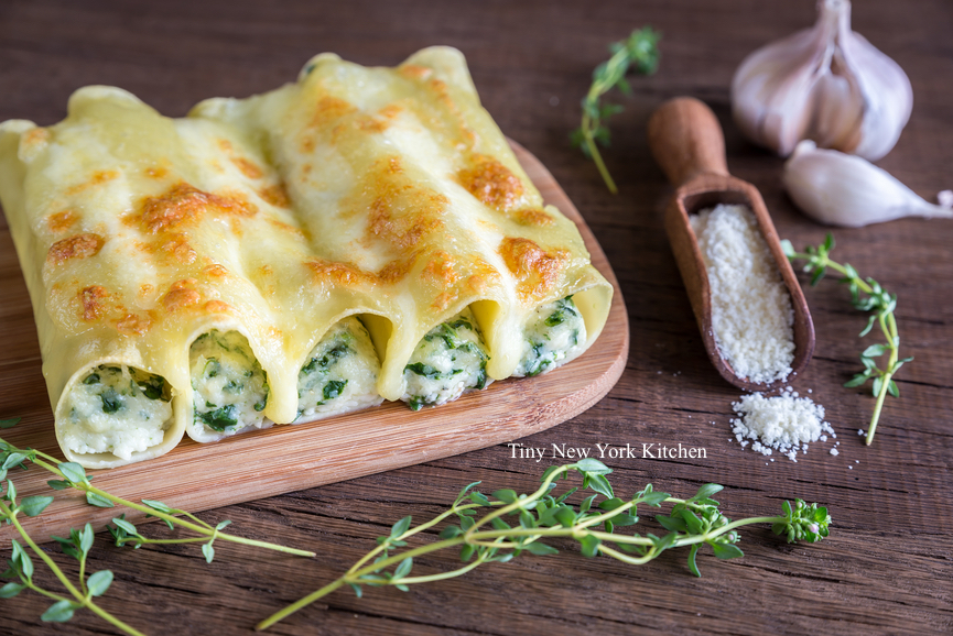 Cheese & Spinach Stuffed Cannelloni
