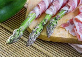 Asparagus Wrapped In Prosciutto