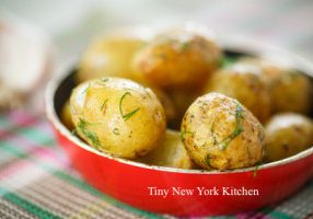 New Potatoes With Fresh Herbs