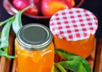 Old-Fashioned Peach Preserves