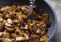 Roasted Mushrooms With Garlic Thyme Butter