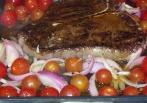 Steak With Cherry Tomatoes