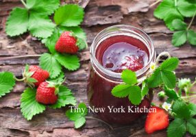 Slow Cooker Strawberry Jam